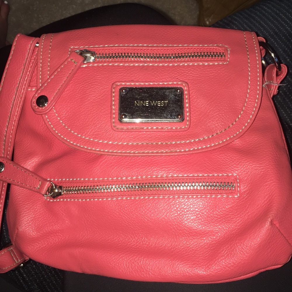 Nine West coral shoulder purse